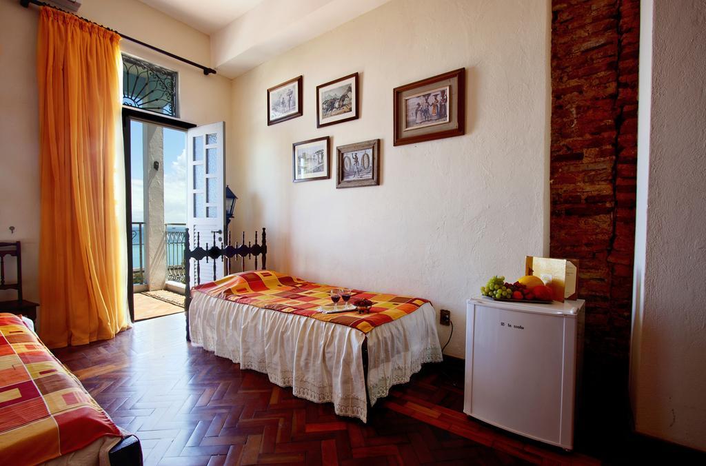 Pousada Casa Vila Bela Σαλβαντόρ Δωμάτιο φωτογραφία